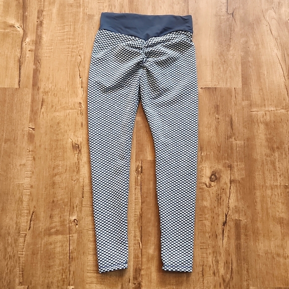 Ruched butt workout leggings - Picture 2 of 4